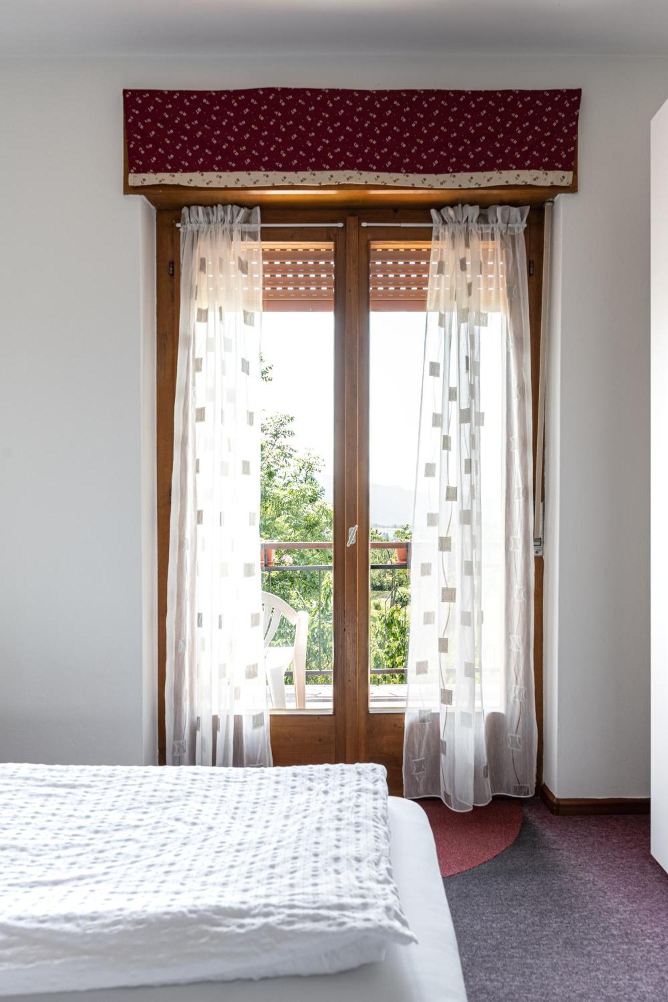 Piccolo Orso Bruno Bed & Breakfast Cavareno Exterior photo